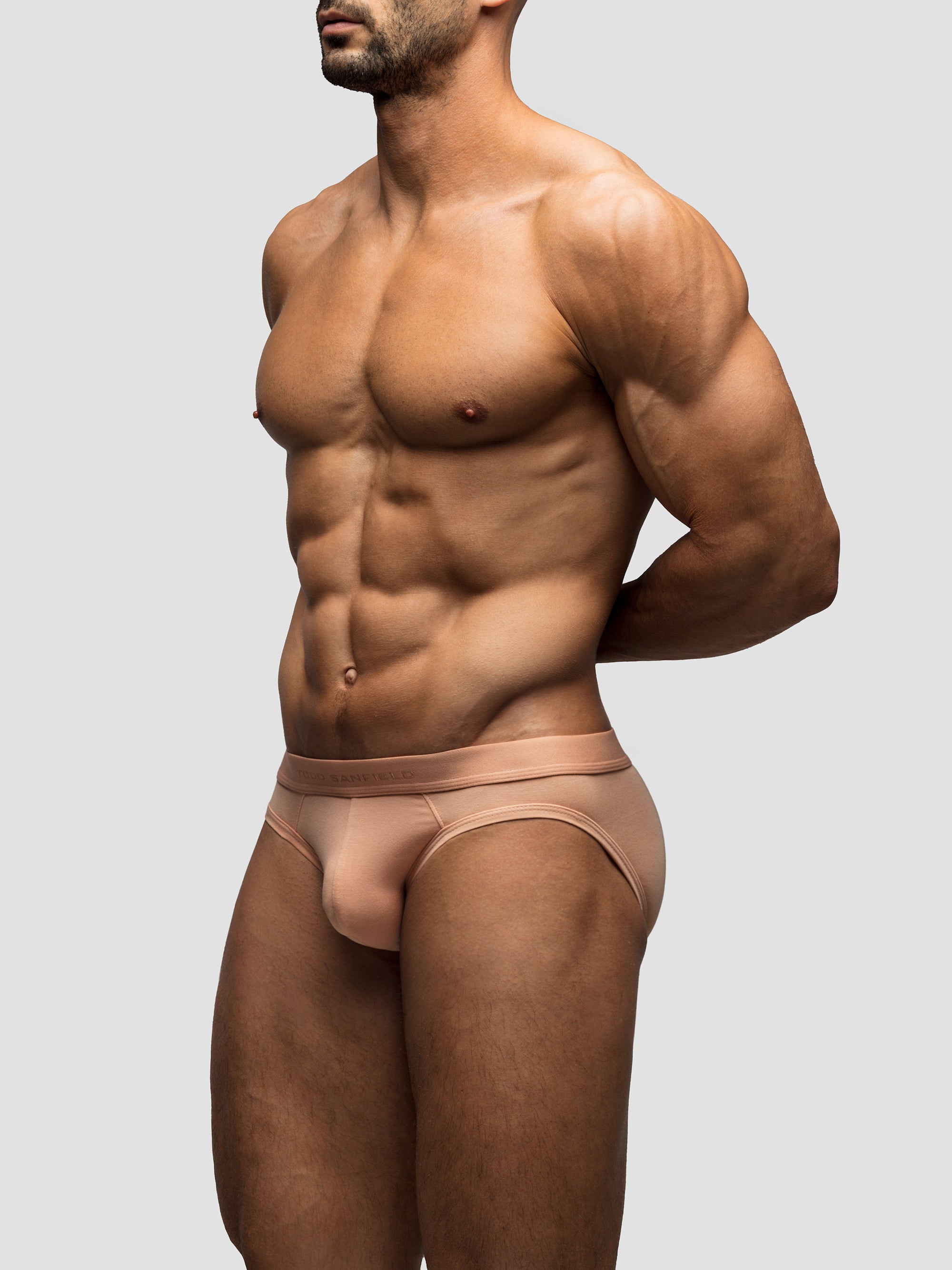 Clay Brief