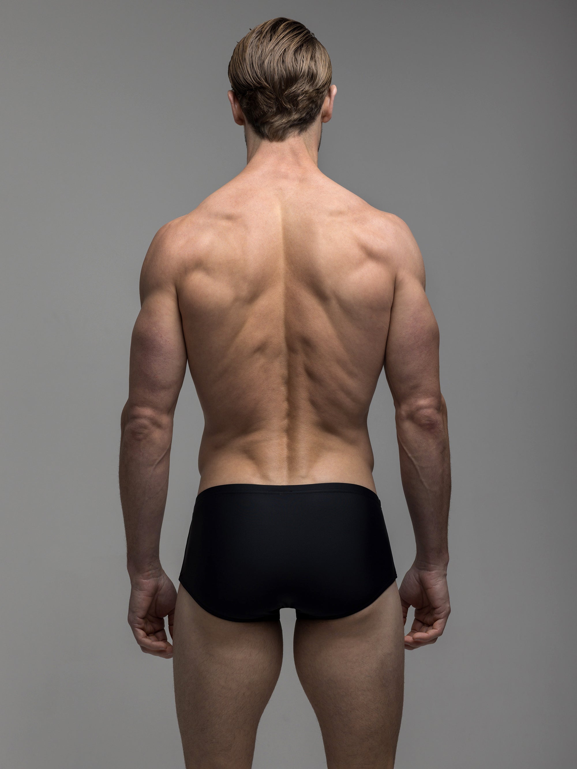 Onyx Sand | Challenger Trunk