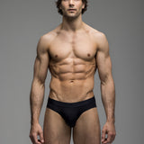 Noir Brief